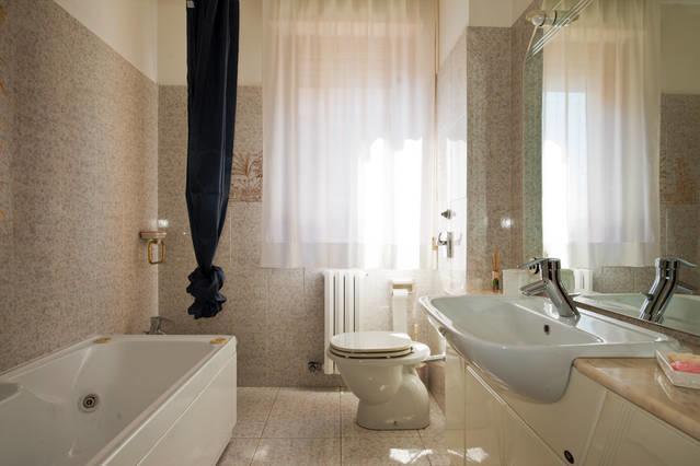 B&B Humana Rozzano Bilik gambar
